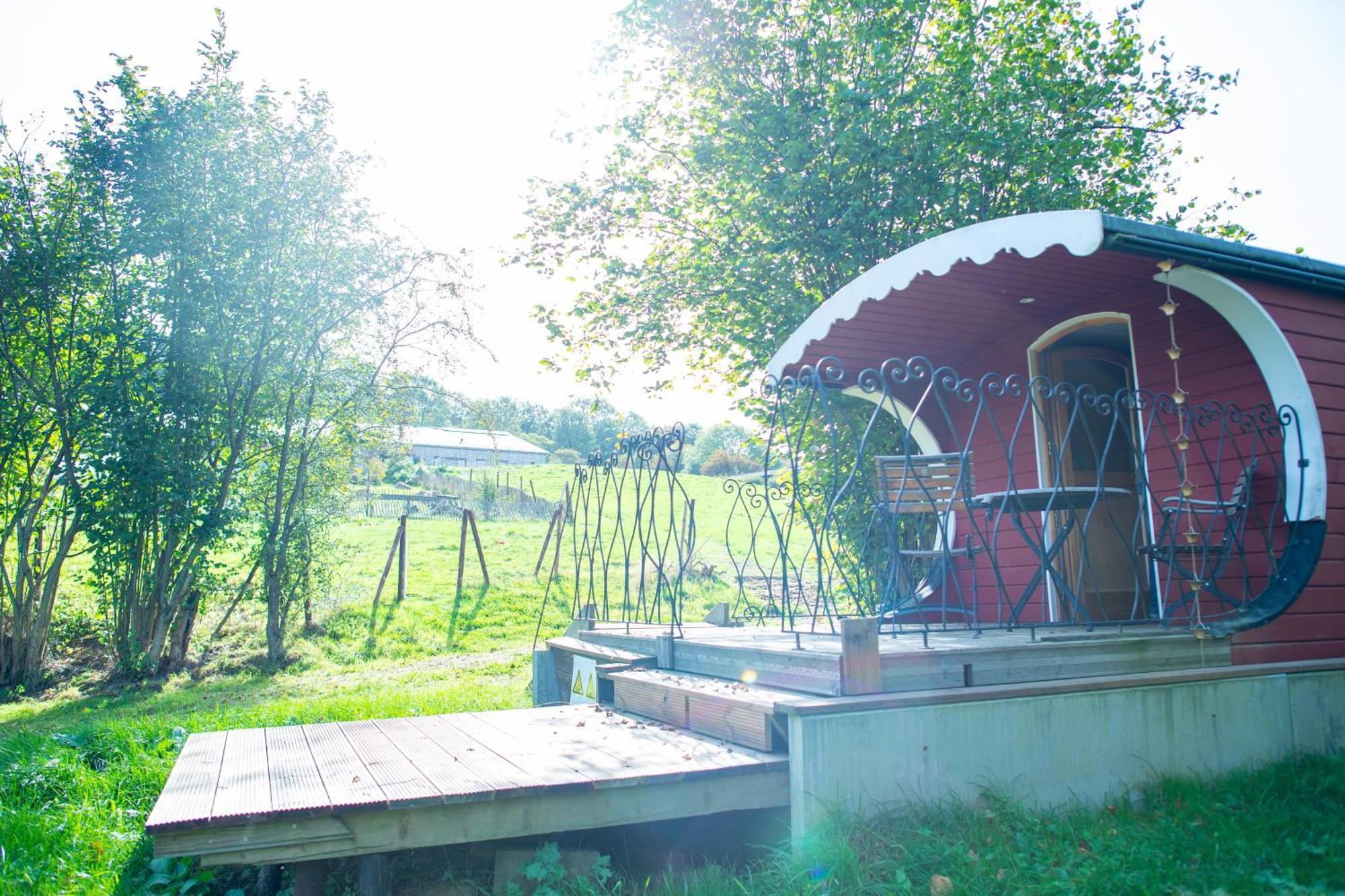 La Tiny House De La Bergerie Villa Lierneux Exterior foto