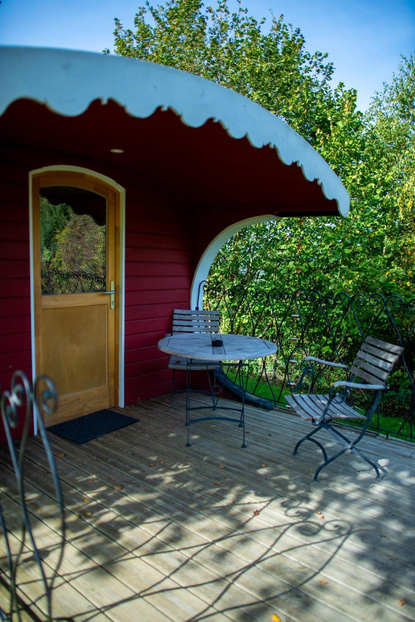 La Tiny House De La Bergerie Villa Lierneux Exterior foto