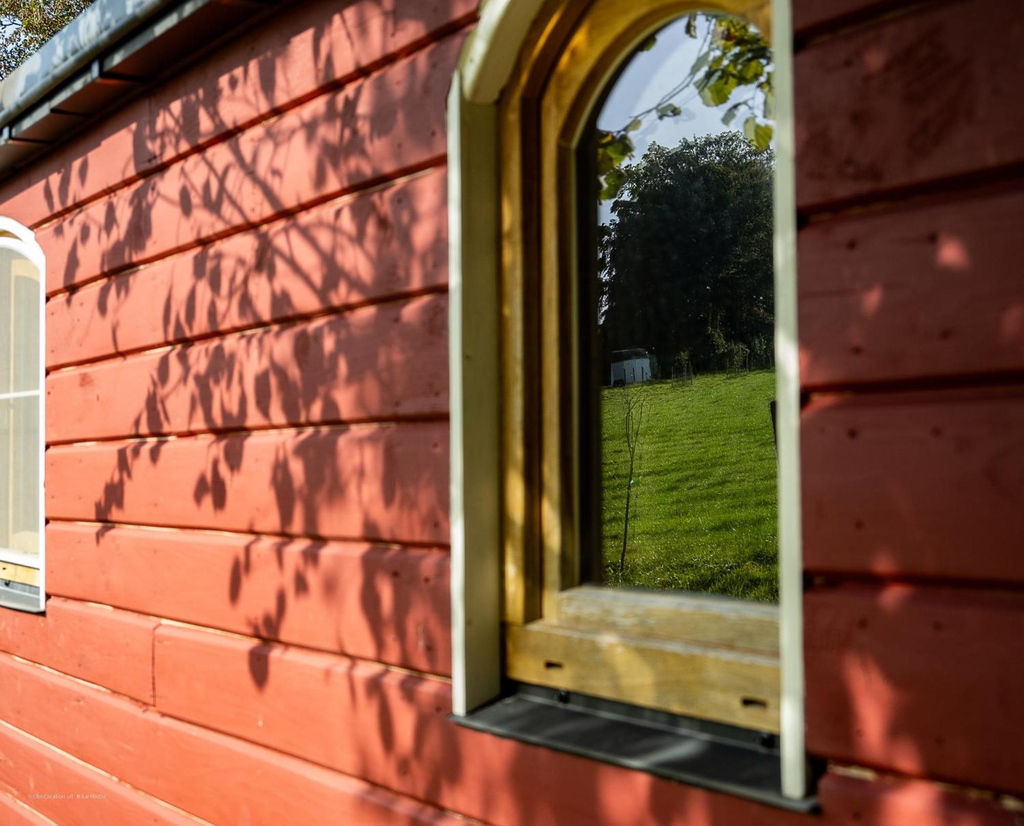 La Tiny House De La Bergerie Villa Lierneux Exterior foto